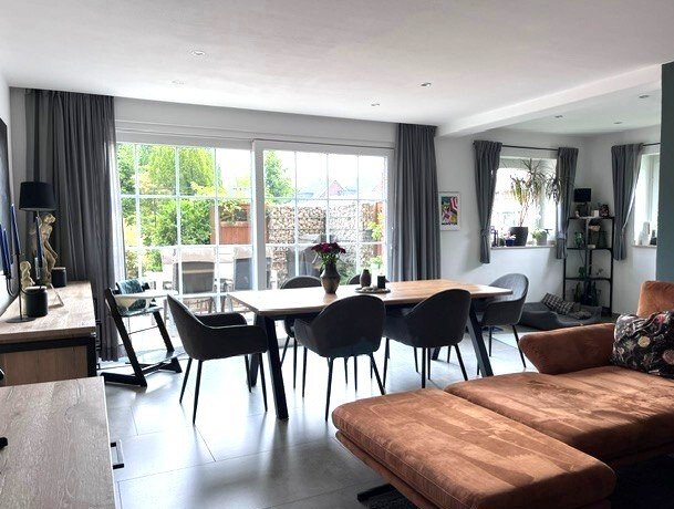 Nähe Münster: Modernisierte Maisonettewohnung mit Haus-in-Haus-Charakter Nähe Münster: Modernisierte Maisonettewohnung mit Haus-in-Haus-Charakter